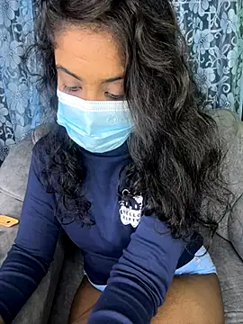 Snapshot of SukiyamaAsia chatting on 11/13/25, 04:17 SukiyamaAsia online show from 11/13/25, 04:17