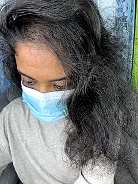 Snapshot of SukiyamaAsia chatting on 11/16/25, 07:14 SukiyamaAsia online show from 11/16/25, 07:14