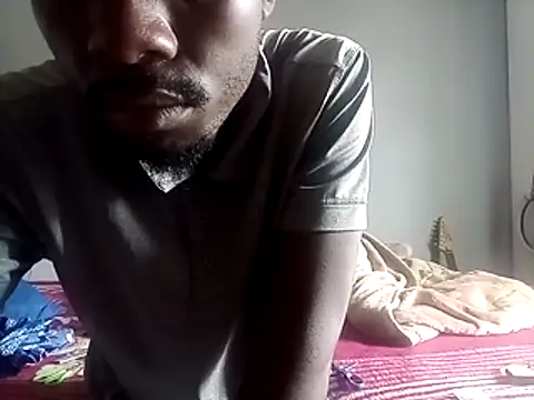 biGgslong01 online show from 03/28/26, 08:25