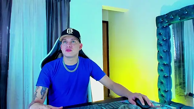 daddys insanee online show from 11/10/25, 12:04