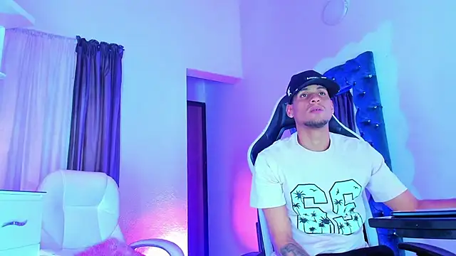 daddys insanee online show from 12/02/25, 06:36