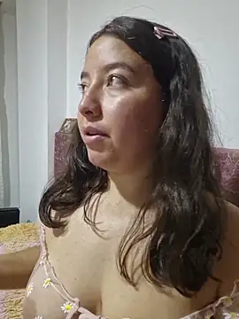 annyaparis online show from 12/04/25, 11:57