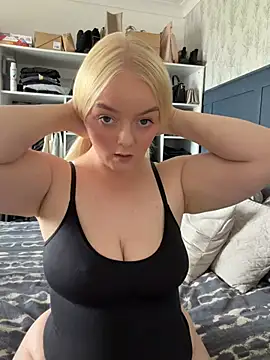lusciouslylou online show from 06/03/26, 09:01