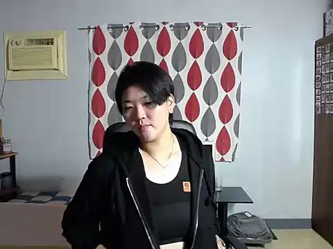 lady fingertips online show from 10/01/25, 07:58