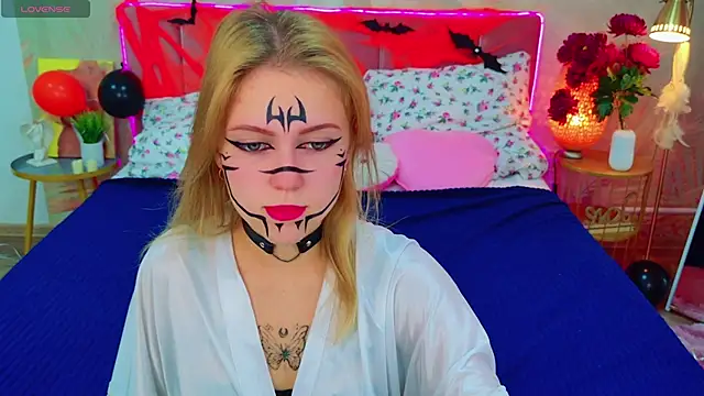 Snapshot of Stellahaart chatting on 10/26/25, 05:13 Stellahaart online show from 10/26/25, 05:13