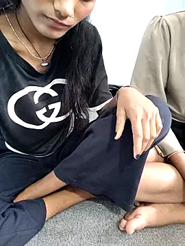 Unique girls90 online show from 02/21/26, 04:57