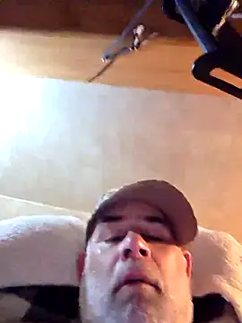 DeeBestEver online show from 12/22/25, 01:24