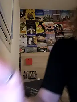 Fifi83Bell online show from 01/15/26, 07:28