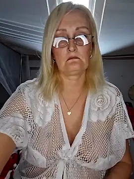 Jenny Blum online show from 10/15/25, 08:58