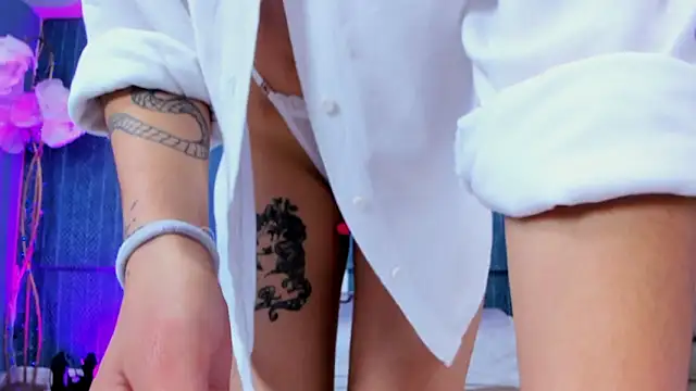 LeaMoreau22 online show from 01/17/26, 03:22