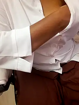 Tamil Ammani online show from 10/14/25, 06:09