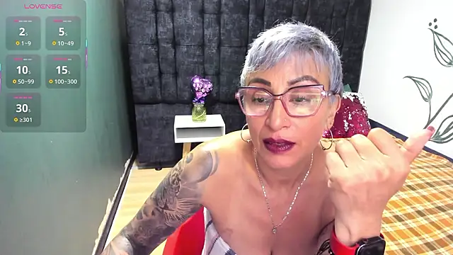 Charlotte  Gray online show from 01/15/26, 09:51