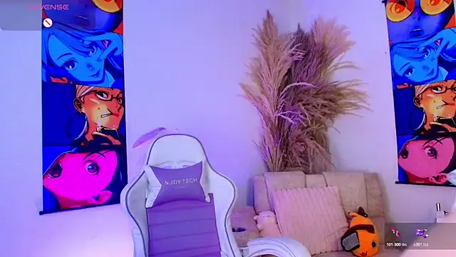 Bennuluspeach  online show from 03/20/26, 12:10