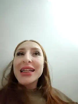 Bennuluspeach  online show from 04/19/26, 03:39