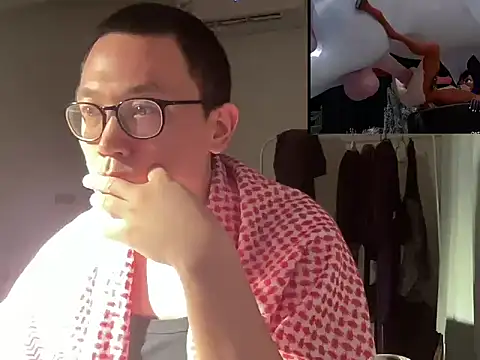 Snapshot of yewuzhibb chatting on 10/13/25, 04:18 yewuzhibb online show from 10/13/25, 04:18