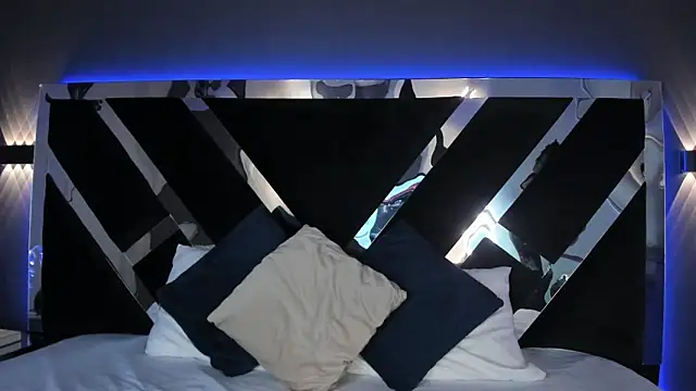 MeganR  online show from 03/14/26, 03:12