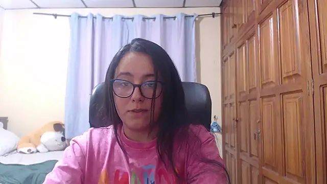 Venus cat  online show from 02/05/26, 03:44