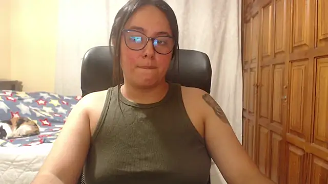 Venus cat  online show from 05/30/26, 01:57
