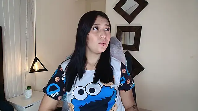 Snapshot of Rubyvixxen_ chatting on 10/17/25, 03:31 Rubyvixxen online show from 10/17/25, 03:31