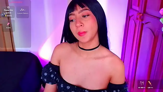 emma web  online show from 10/11/25, 02:48