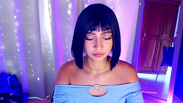 emma web  online show from 03/10/26, 06:46