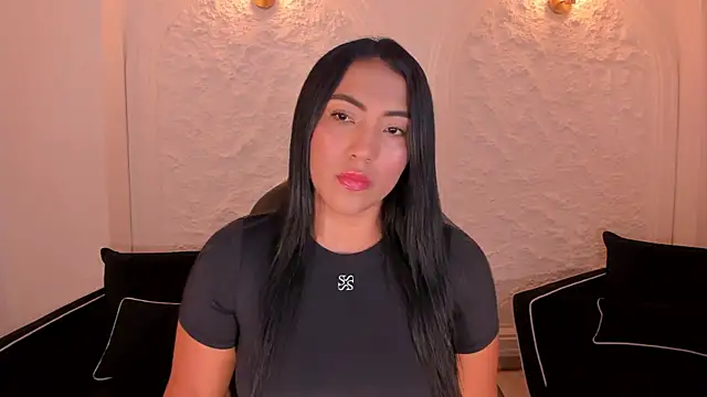 NatalieLewis online show from 04/27/26, 12:03