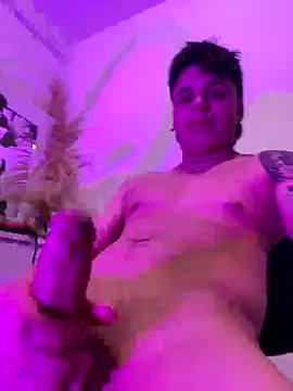 Snapshot of jeff2995_ chatting on 10/10/25, 04:55 jeff2995 online show from 10/10/25, 04:55