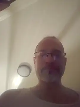 Curious9884 online show from 02/04/26, 10:15