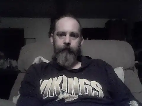 crazyheratic8 online show from 12/19/25, 02:29