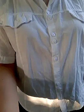 Snapshot of Zun_121 chatting on 10/03/25, 12:07 Zun 121 online show from 10/03/25, 12:07