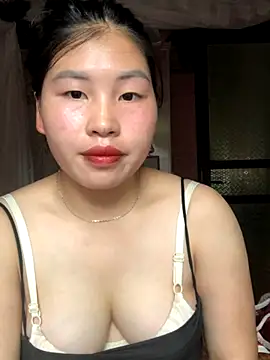 Stella-cute online show from 10/17/25, 08:39