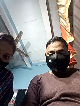 Snapshot of Neelam-baby1 chatting on 10/29/25, 03:58 Neelam-baby1 online show from 10/29/25, 03:58