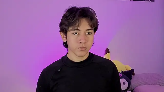 Snapshot of Darcy_and_Stolas chatting on 11/15/25, 03:15 Darcy and Stolas online show from 11/15/25, 03:15