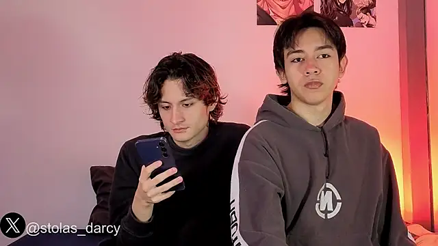 Darcy and Stolas online show from 04/12/26, 01:49