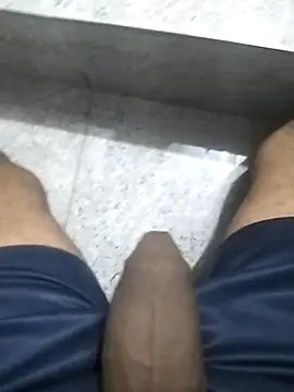 Snapshot of jeet_00 chatting on 10/07/25, 09:23 jeet 00 online show from 10/07/25, 09:23