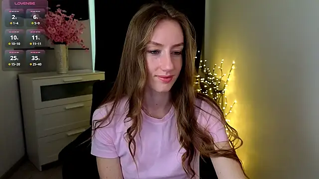 GoldenRose  online show from 03/08/26, 02:10