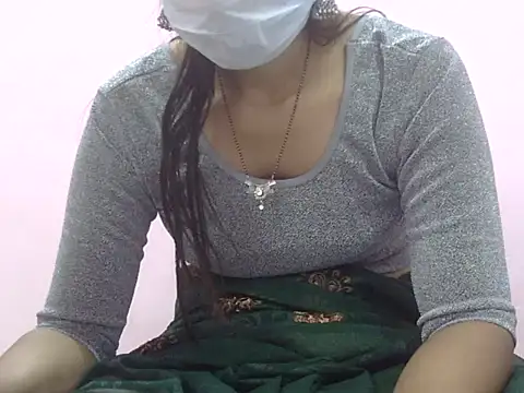 Laila Cute online show from 01/12/26, 04:39