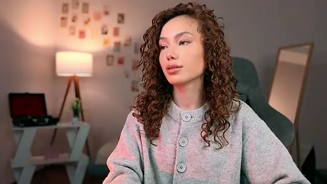 branchwithflowerss online show from 10/14/25, 11:55