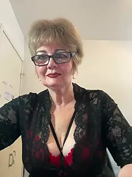 BoloshkaBlonda online show from 02/04/26, 10:54