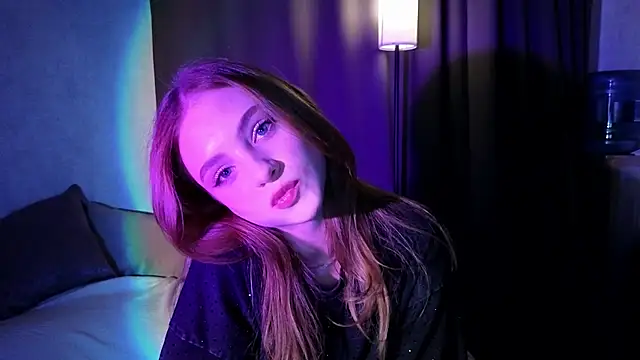 midnightMaya online show from 10/15/25, 07:25