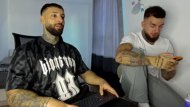 MasculineGuy99 online show from 11/14/25, 07:29