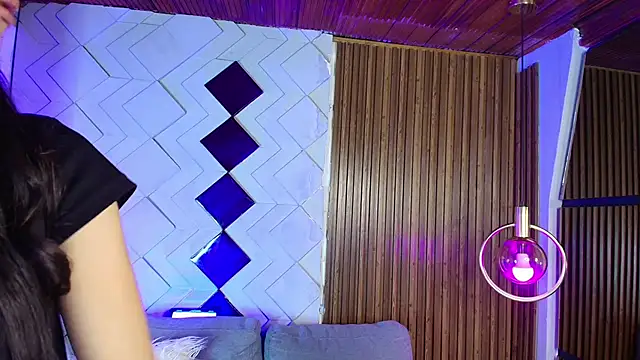 Matti sofia  online show from 11/01/25, 07:05