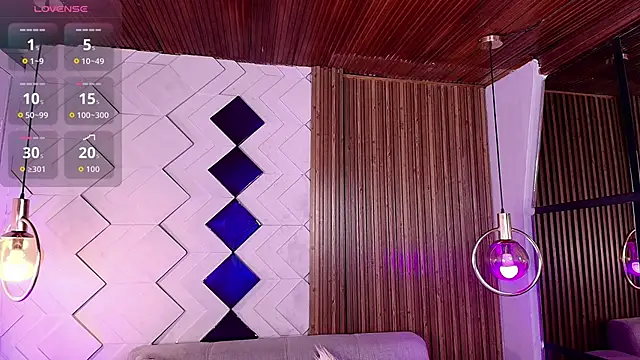 Matti sofia  online show from 11/04/25, 07:02