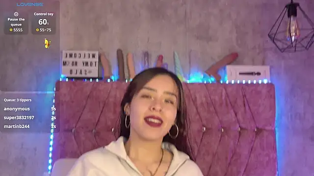 Snapshot of Mia_lopez_1 chatting on 06/08/26, 09:09 Mia lopez 1 online show from 06/08/26, 09:09