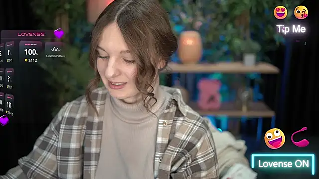 Snapshot of xoxo_molly chatting on 10/30/25, 09:15 xoxo molly online show from 10/30/25, 09:15