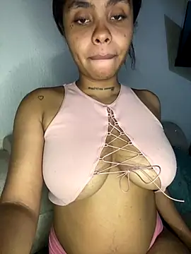 Snapshot of Itanydiorr chatting on 12/14/25, 11:20 Itanydiorr online show from 12/14/25, 11:20