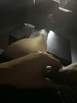 familia0210 online show from 11/16/25, 05:29