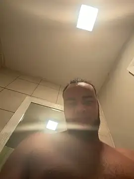 familia0210 online show from 03/04/26, 11:44