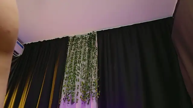 AngelsBoobsxx online show from 06/25/26, 04:44