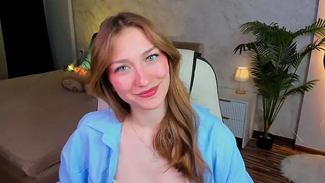 Snapshot of AngelAnabelle chatting on 10/04/25, 09:02 AngelAnabelle online show from 10/04/25, 09:02